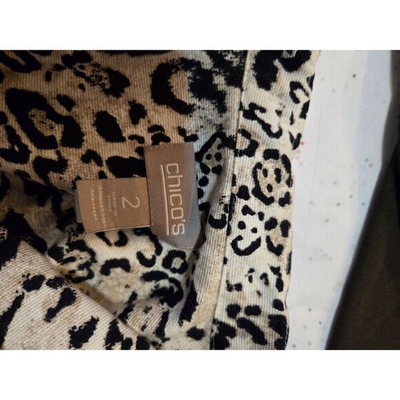 Chico's Women's Leopard Print Button Down Blazer Size 2 | Large - Picture 2 of 5